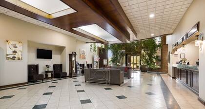 Best Western Grand Victorian Inn