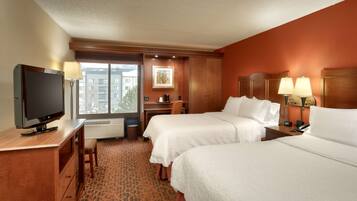 Hypo-allergenic bedding, in-room safe, desk, laptop workspace