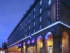 Exterior - Novotel Toronto Centre (Toronto)