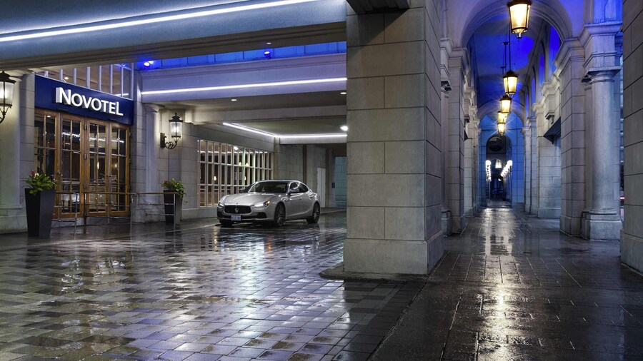 Novotel Toronto Centre