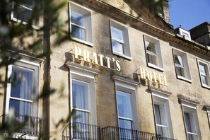 Front of property - Pratts Hotel (Bath)