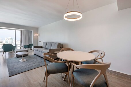 Condado Palm Inn San Juan, Tapestry Collection by Hilton - Image 38