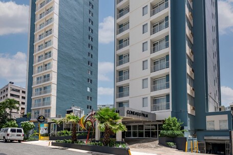 Condado Palm Inn San Juan, Tapestry Collection by Hilton - Image 13