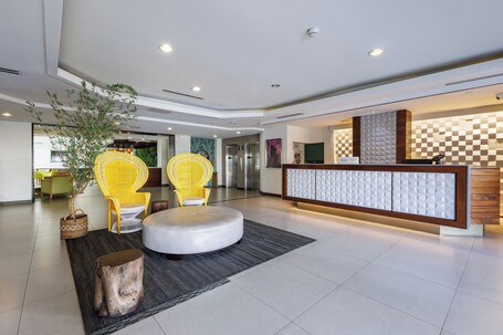 Condado Palm Inn San Juan, Tapestry Collection by Hilton - Image 18