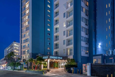 Condado Palm Inn San Juan, Tapestry Collection by Hilton - Image 2