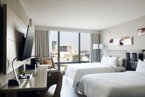 Premium bedding, in-room safe, desk, iron/ironing board