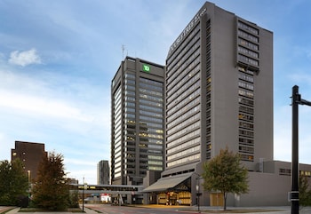 DoubleTree by Hilton Hotel London Ontario