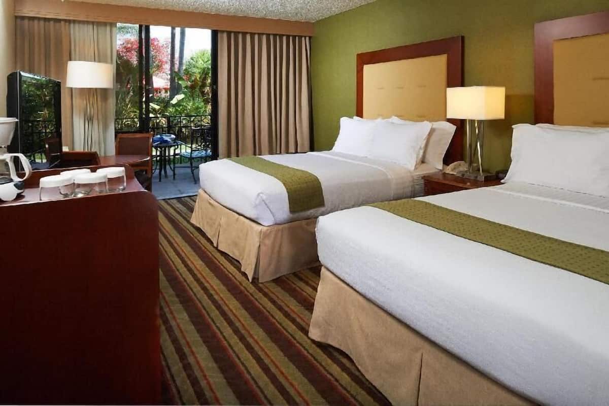 In-room safe, desk, laptop workspace, blackout drapes