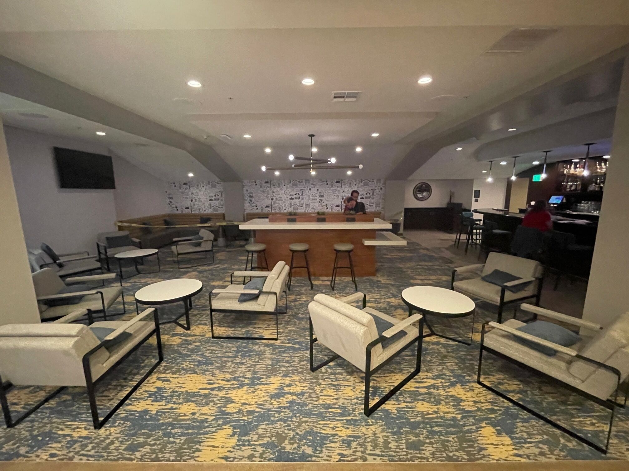 Lobby lounge