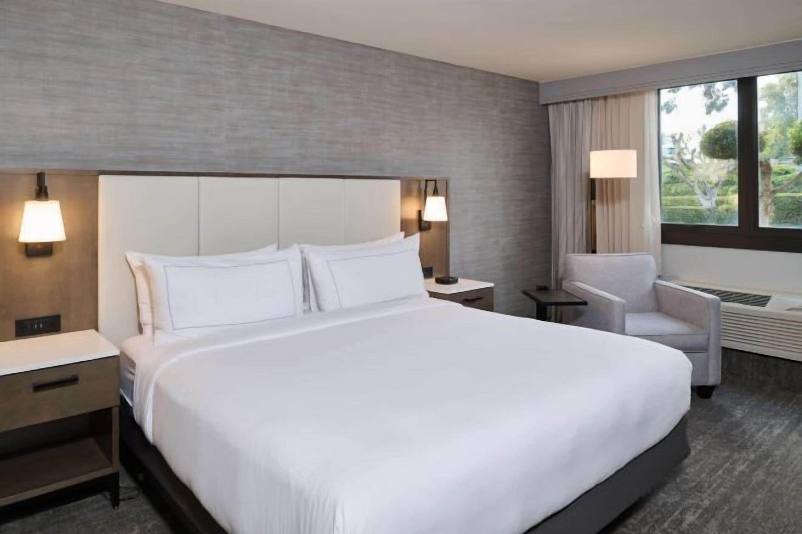 In-room safe, desk, laptop workspace, blackout drapes