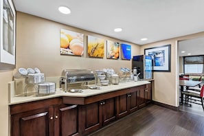 Bao gồm bữa sáng buffet hàng ngày