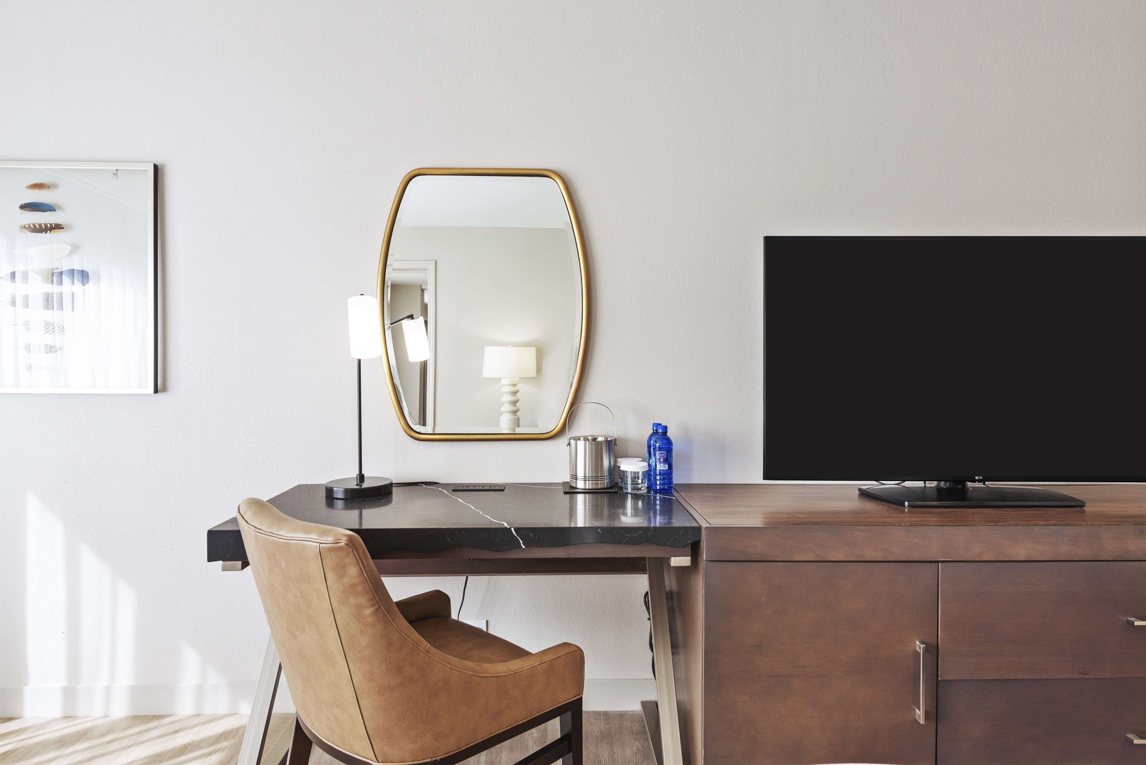 suite, 1 king bed, non smoking | premium bedding, in-room safe, desk, blackout curtains