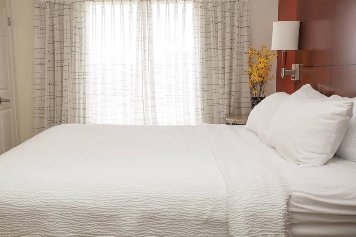 Suite, 1 King Bed, Non Smoking | Premium bedding, down comforters, pillowtop beds, desk
