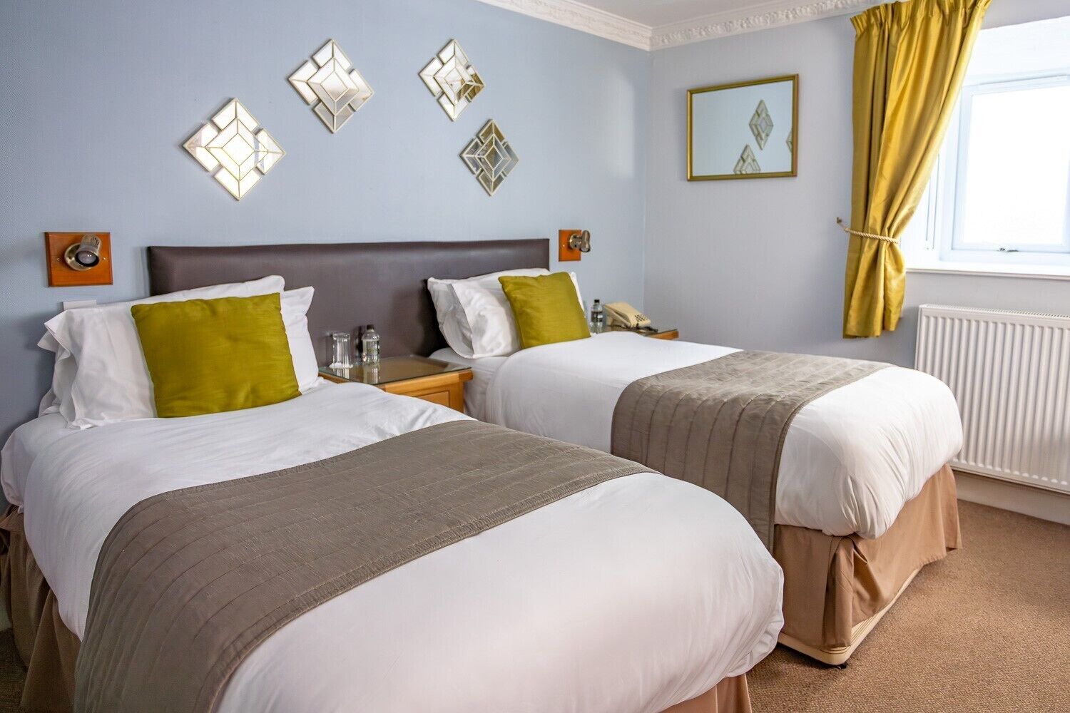 Standard Twin Room, Non Smoking | Individually furnished, desk, laptop workspace, blackout drapes