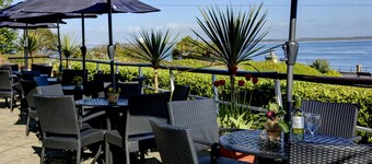 Best Western New Holmwood Hotel