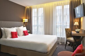 Standard Room, Non Smoking (Pour 1 personne) | Premium bedding, pillow-top beds, minibar, in-room safe