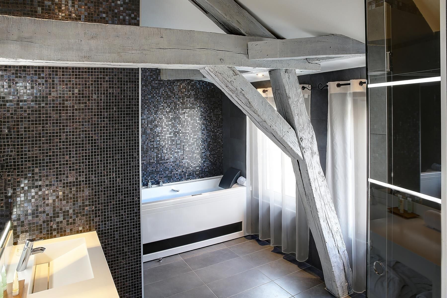 Photo - Best Western Premier de La Poste & Spa