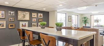 Quality Inn Mt. Pleasant - Charleston