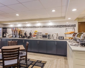 Free daily continental breakfast