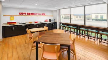 Gratis morgenmadsbuffet hver dag