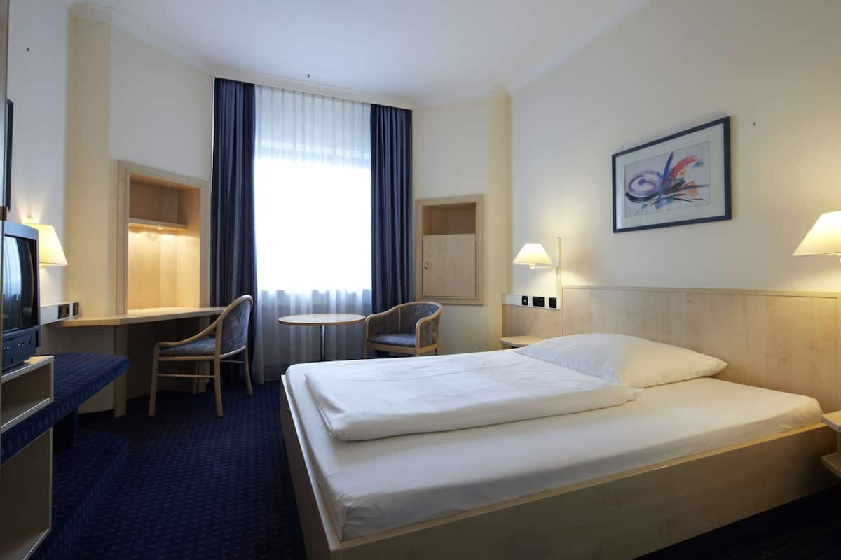 Minibar, in-room safe, desk, blackout drapes