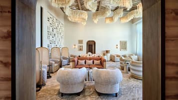 Couples treatment rooms, sauna, hot tub, body treatments, aromatherapy