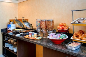 Desayuno buffet incluido todos los días 