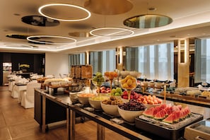 Daily buffet breakfast (EUR 30 per person)