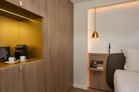 Hotel Auteuil Tour Eiffel - Image 43