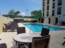 Piscina externa