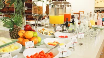 Tägliches inbegriffenes großes Frühstück