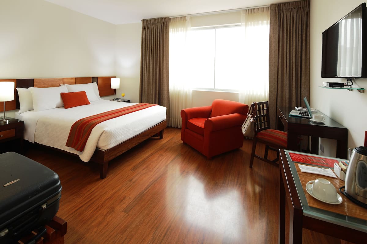1 habitación, ropa de cama de alta calidad y minibar