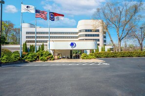 Exterior - DoubleTree by Hilton South Charlotte Tyvola (Charlotte)