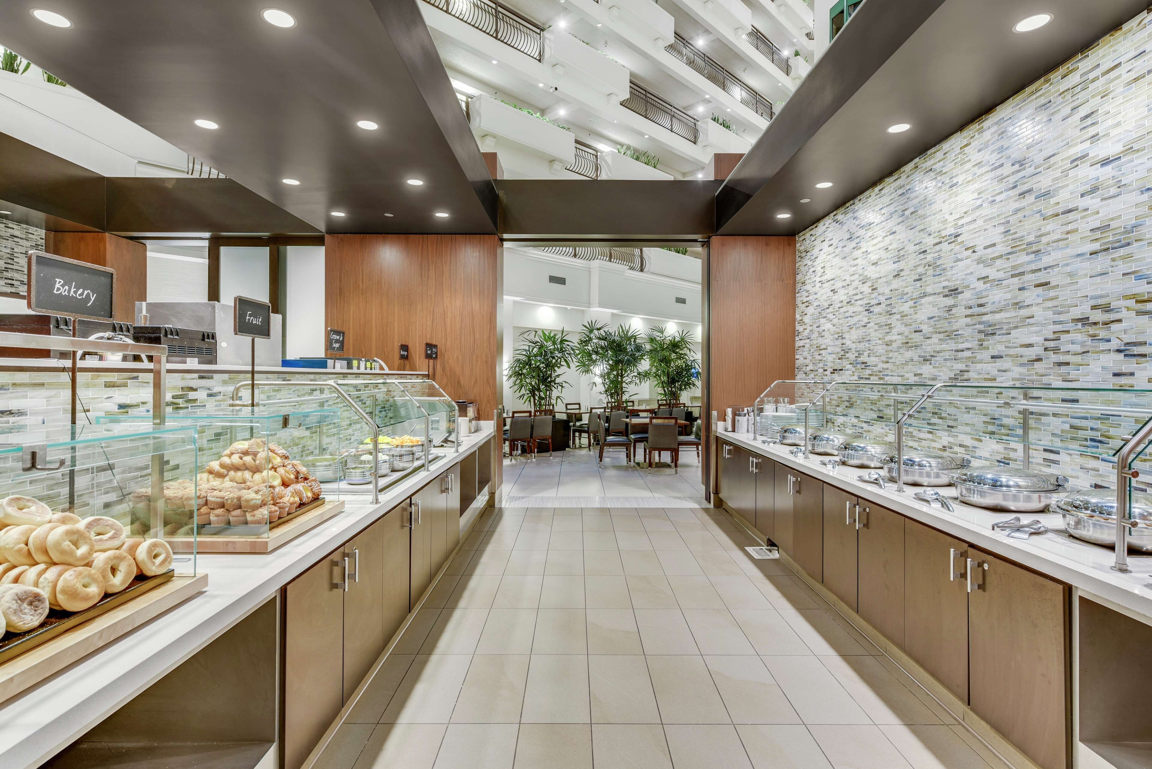 Desayuno buffet incluido todos los días 