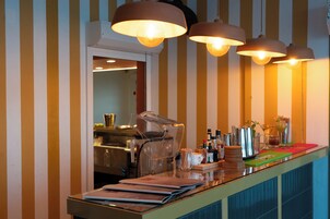 Bar lounge
