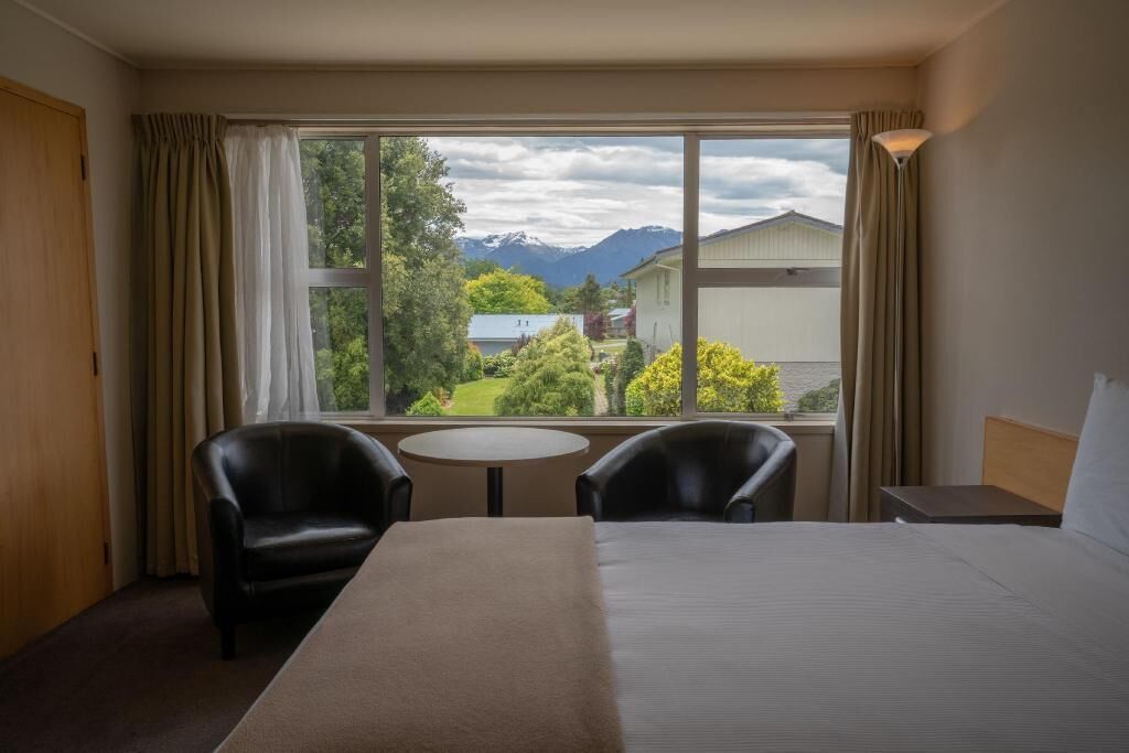 Desk, blackout drapes, iron/ironing board, free WiFi