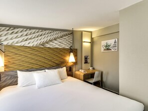 In-room safe, desk, soundproofing, free WiFi - Ibis Paris Grands Boulevards Opera 9th (Paris)