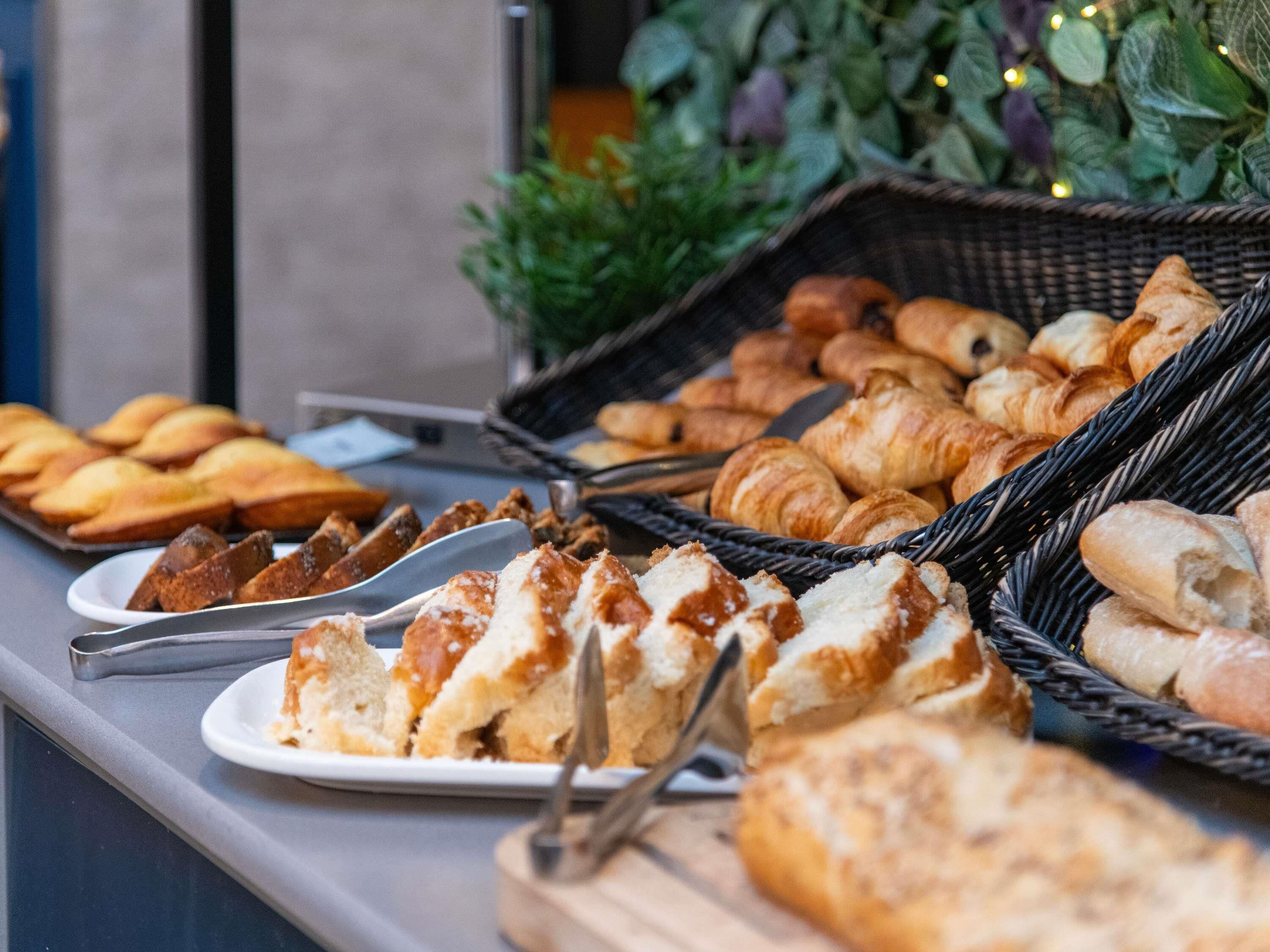 daily buffet breakfast (eur 13.9 per person)