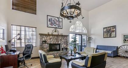 Best Western Superstition Springs Inn