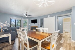2 Bedroom Waterfront Condo #604 | Dining room