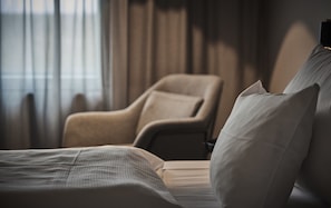 Hypo-allergenic bedding, desk, blackout curtains, iron/ironing board - Thon Hotel Taastrup (Taastrup)