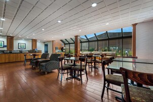 Free daily on-the-go breakfast