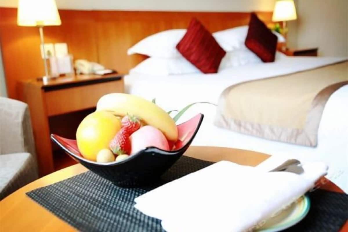 Minibar, in-room safe, desk, soundproofing