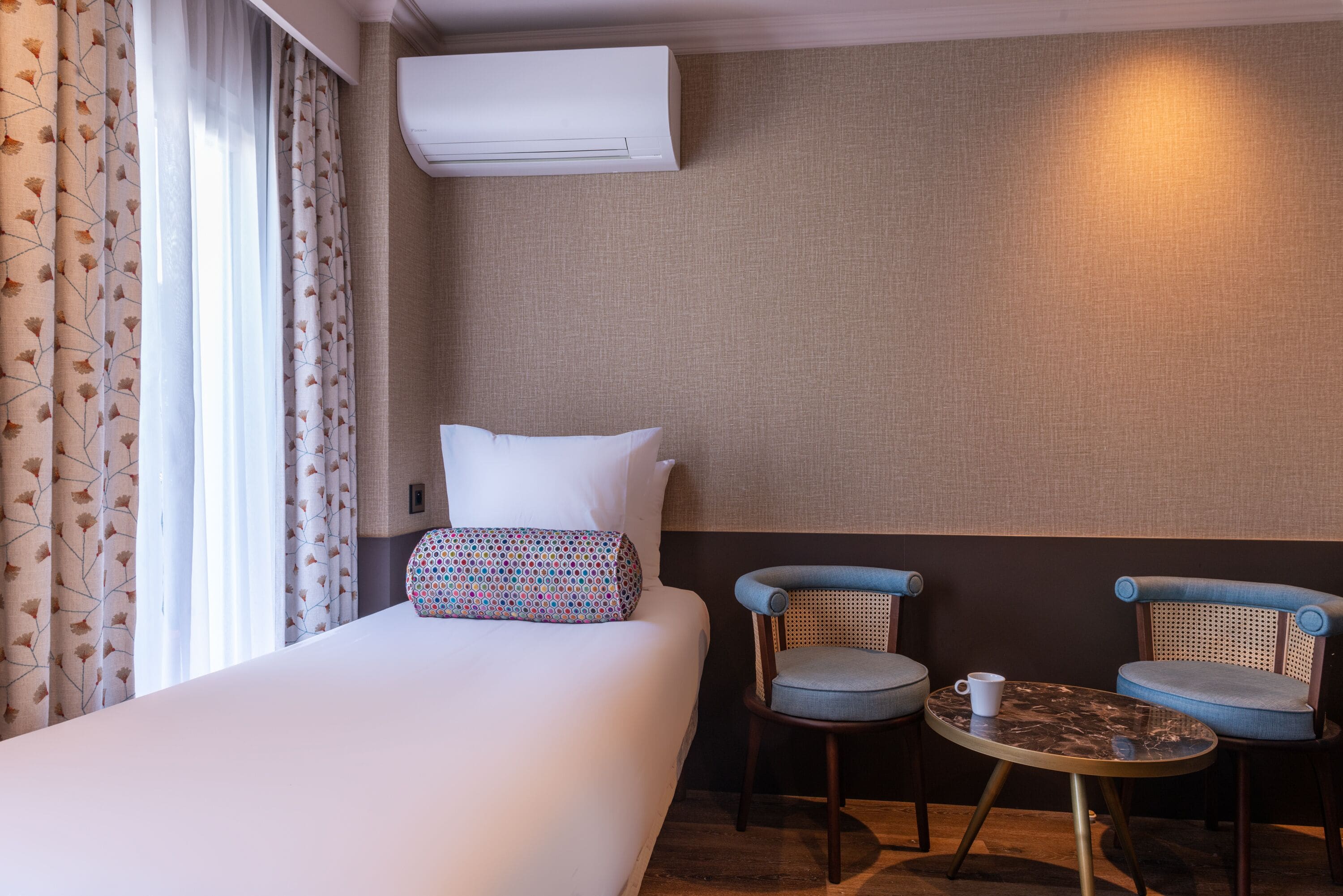 premium bedding, in-room safe, laptop workspace, blackout curtains