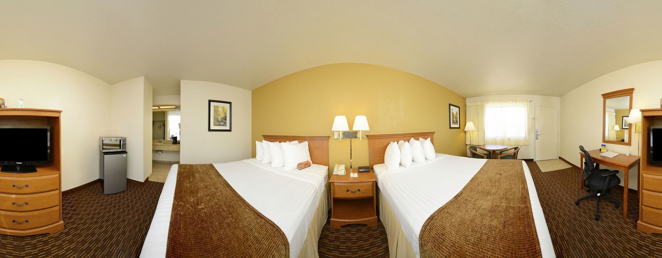 1 bedroom, desk, laptop workspace, blackout drapes