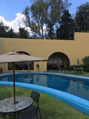 Unclassified image, 2 of 109, button - Rancho Hotel El Atascadero (San Miguel de Allende)