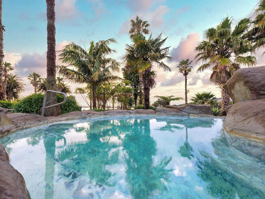 Couples treatment room(s), body treatments, aromatherapy