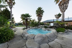 Couples treatment room(s), body treatments, aromatherapy