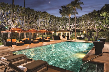 Televisión de pantalla plana, estación para reproductor de MP3