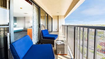 Executive Suite, 1 King Bed, Non Smoking, Balcony | View from room
